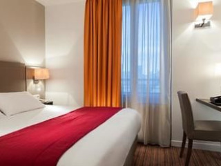 TIMHOTEL TOUR EIFFEL