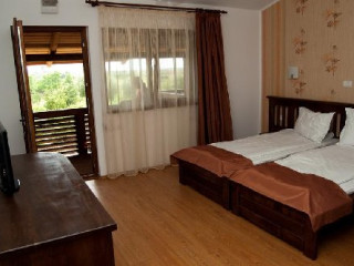 Delta Est Hotel and Restaurant CMP