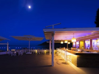 LIV HOTEL BY BELLAZURE
