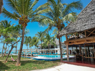 Nest Style Beach Zanzibar