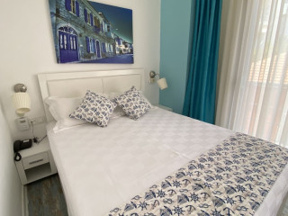 LARIMAR BOUTIQUE HOTEL