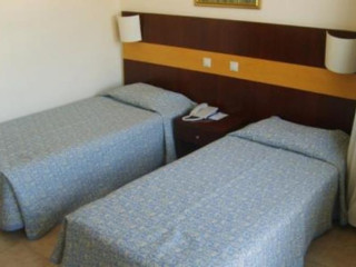 Blue Dolphins Apartaments & Suites