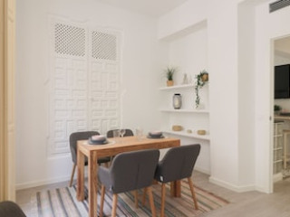 TRENDY TWO BEDROOMS IN OLLERIAS