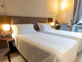 TH Roma - Carpegna Palace