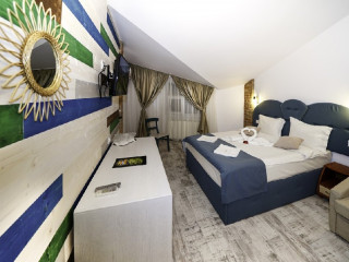 Hotel SUNRISE SI SATUL PESCARESC