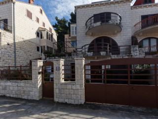 BIG TERRACE APARTMENT