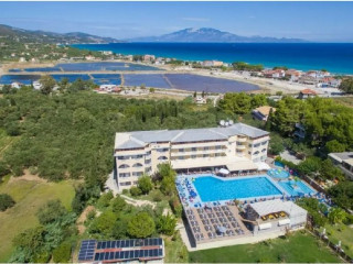 KOUKOUNARIA HOTEL & SUITES