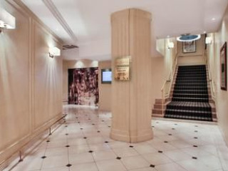 FRASER SUITES LE CLARIDGE CHAMPS ELYSEES