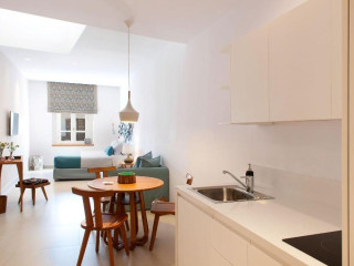 Avra Apartments Venetian Harbour