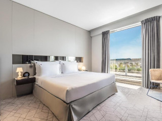 Studio M Arabian Plaza Hotel & Apartments