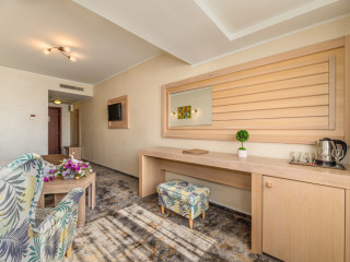 Faleza Hotel by Vega