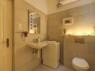 REAL APARTMENTS KERTESZ