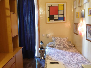 HOSTAL DOLCEVITA