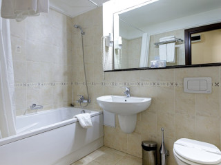 Atrium Hotel Ateneu City Center