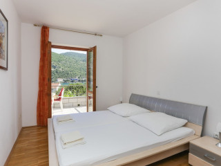 VILLA CELENCA