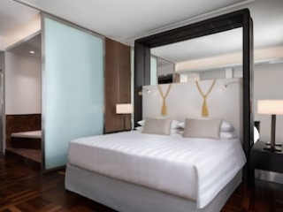 Sina Bernini Bristol, Autograph Collection