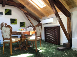 JUMEIRAH ROYAL APARTMENTS