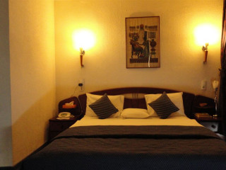 RELAX COMFORT SUITES