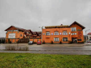 COMPLEX TURISTIC MAX INTERNATIONAL.