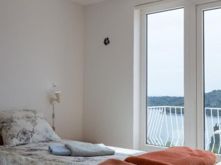 CHARMING STUDIO APARTMENT WITH BEAUTIFUL PANORAMIC SEA VIEW