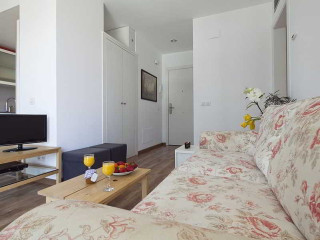 Inside-BCN Apartments Sants