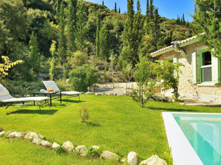 Mounty Island Villas