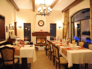 HOTEL FOISORUL CU FLORI