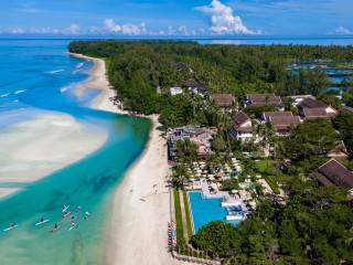 Apsara Beachfront Resort and Villa