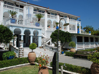 Diaporos Hotel