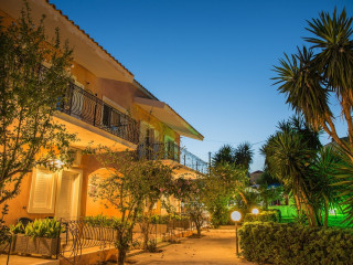EVITA STUDIOS