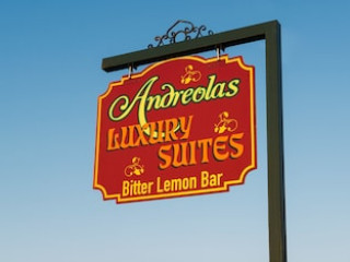 ANDREOLAS LUXURY SUITES