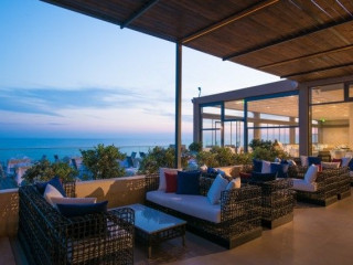 I Resort Beach Hotel & Spa