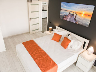 Diamond View Apartments