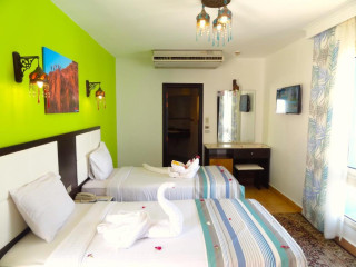 Naama Blue Hotel***
