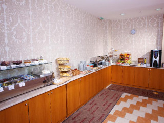 Six Inn Hotel - Budapest