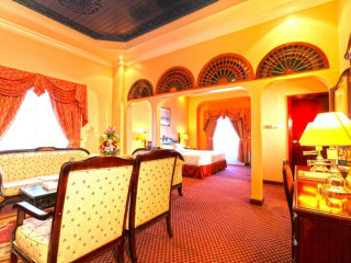 Delmon International Hotel