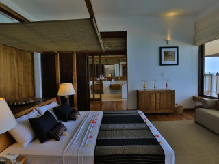 Pandanus Beach Resort
