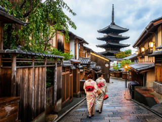 Circuit Descopera Japonia Autentica