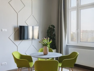 LAKESIDE BUDAPEST RESIDENCES