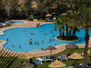 MARINA PALACE