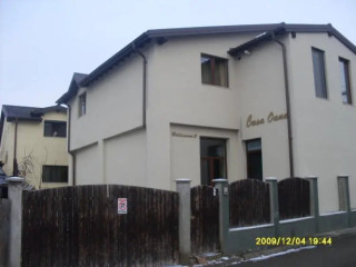 Oana Guest House