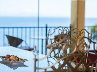 9 Muses Sea View Mansion