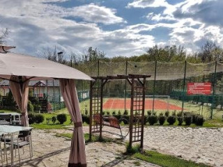 PENSIUNEA MIRAGE ( 9 KM FROM IASI)