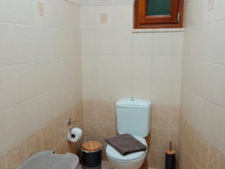 TSAMPIKA S TRADITIONAL STONE COTTAGE IN SIANA