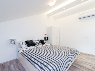 BOVOLINI#039;S PLACE