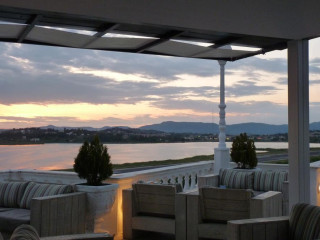 KAPETANIOS BAY