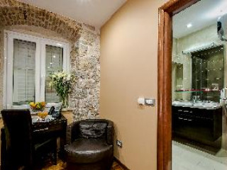 PALACE SUITES HERITAGE HOTEL – ADULTS ONLY