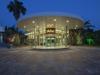 PINE BAY HOLIDAY RESORT