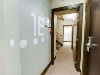 SOURCE HOTEL