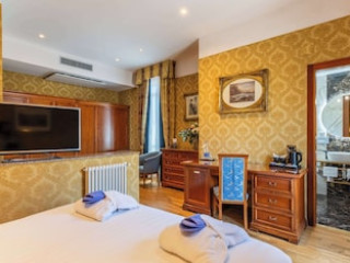 Hotel Raffaello, Sure Hotel Collection by Best Western